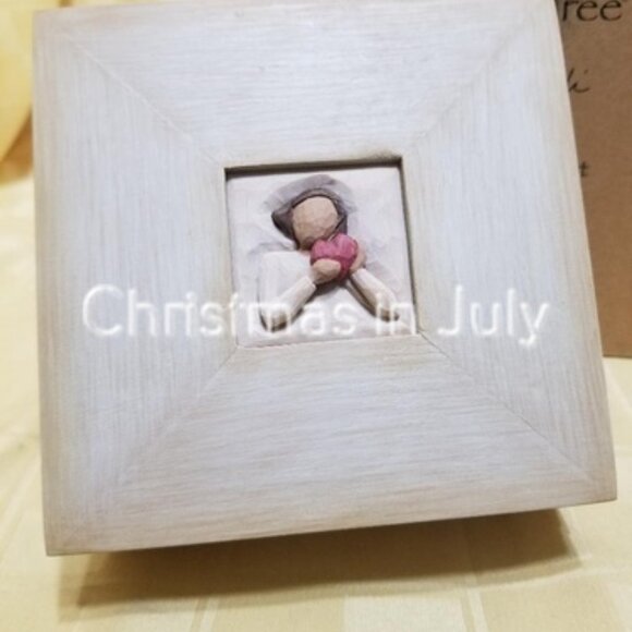 Willow Tree Susan Lordi From the Heart Memory Box Love Heartfelt and True #26628 - Picture 2 of 3